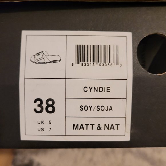 Matt and Nat Cyndie Vegan Flat Sandals - Picture 5 of 7